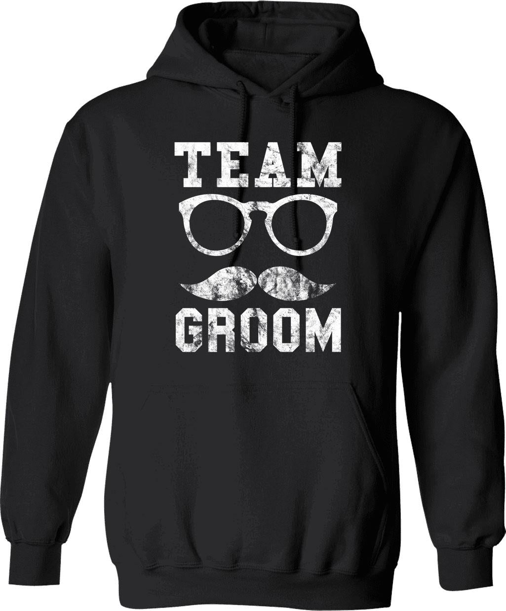 Griswold's Tree Farm Hoodie - Retro Graphic Pullover Hoodie for Men & Women - Black